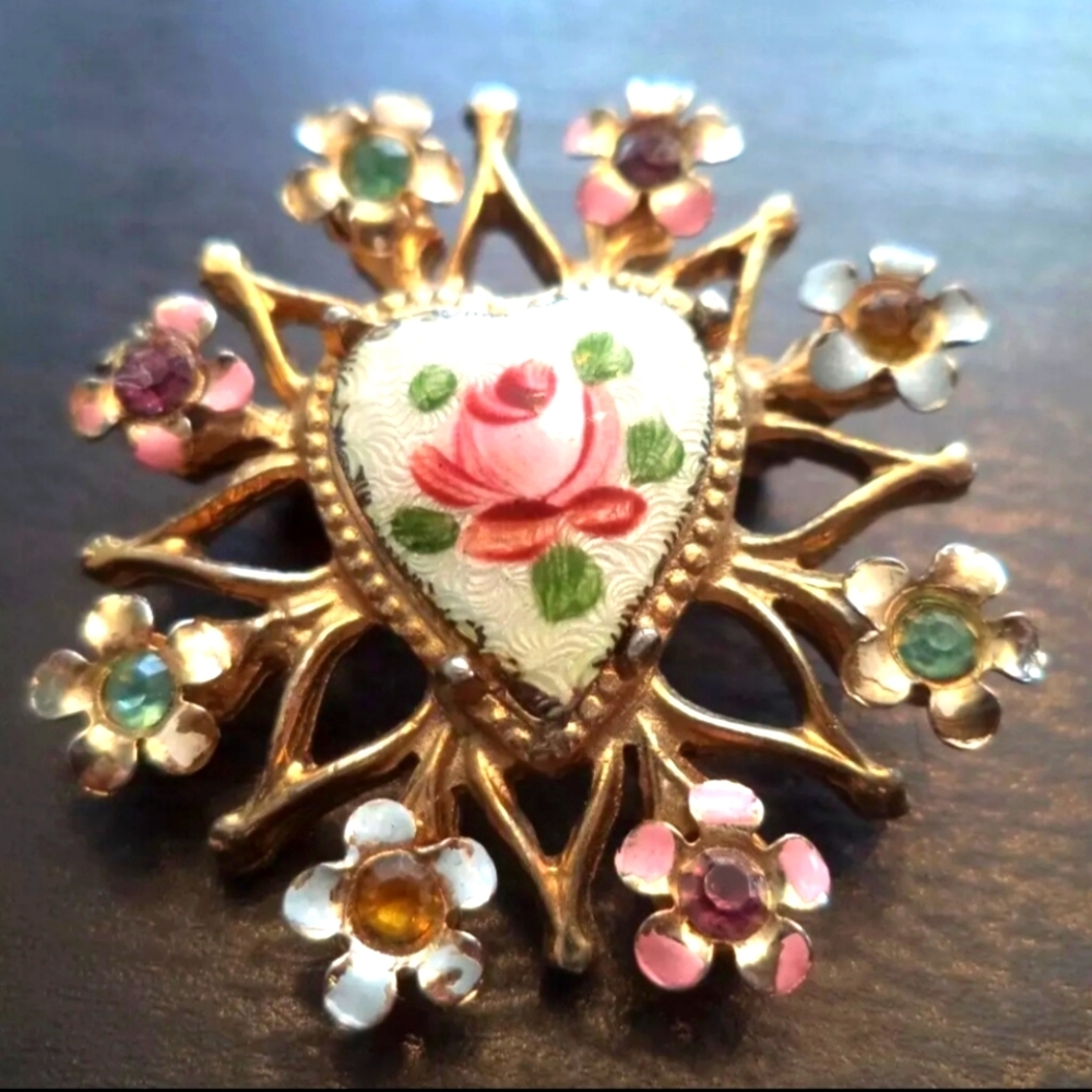 VINTAGE 1940'S ESTATE RHINESTONE ENAMELED FLOWER GUILLOCHE 1 1/8" BROOCH